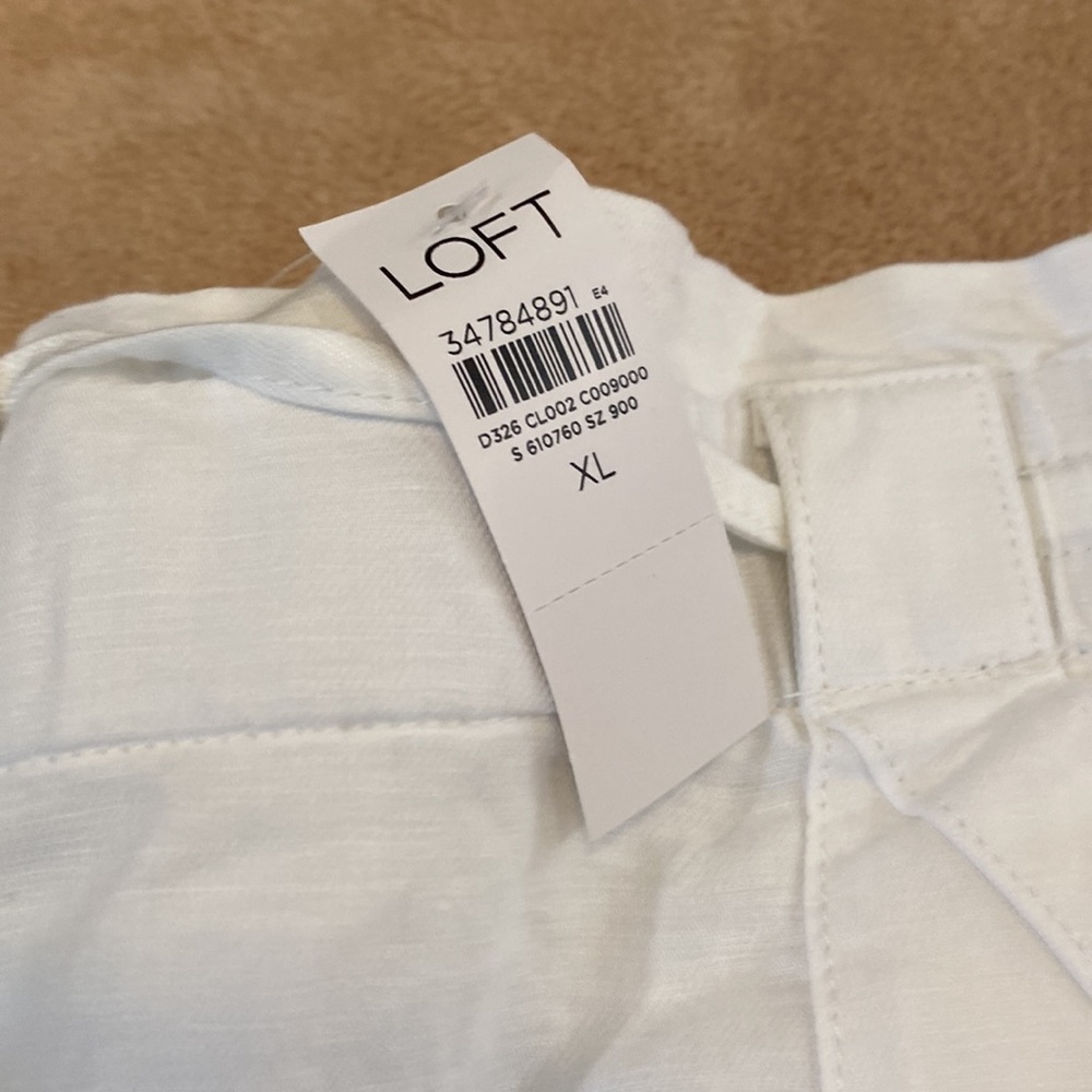 LOFT White Wide Leg Pants - Picture 2 of 2